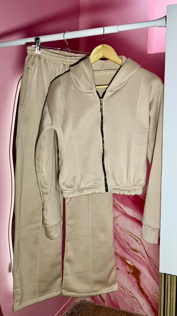 Conjunto mono