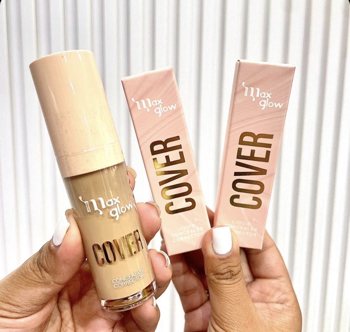 Corrector líquido de Max Glow